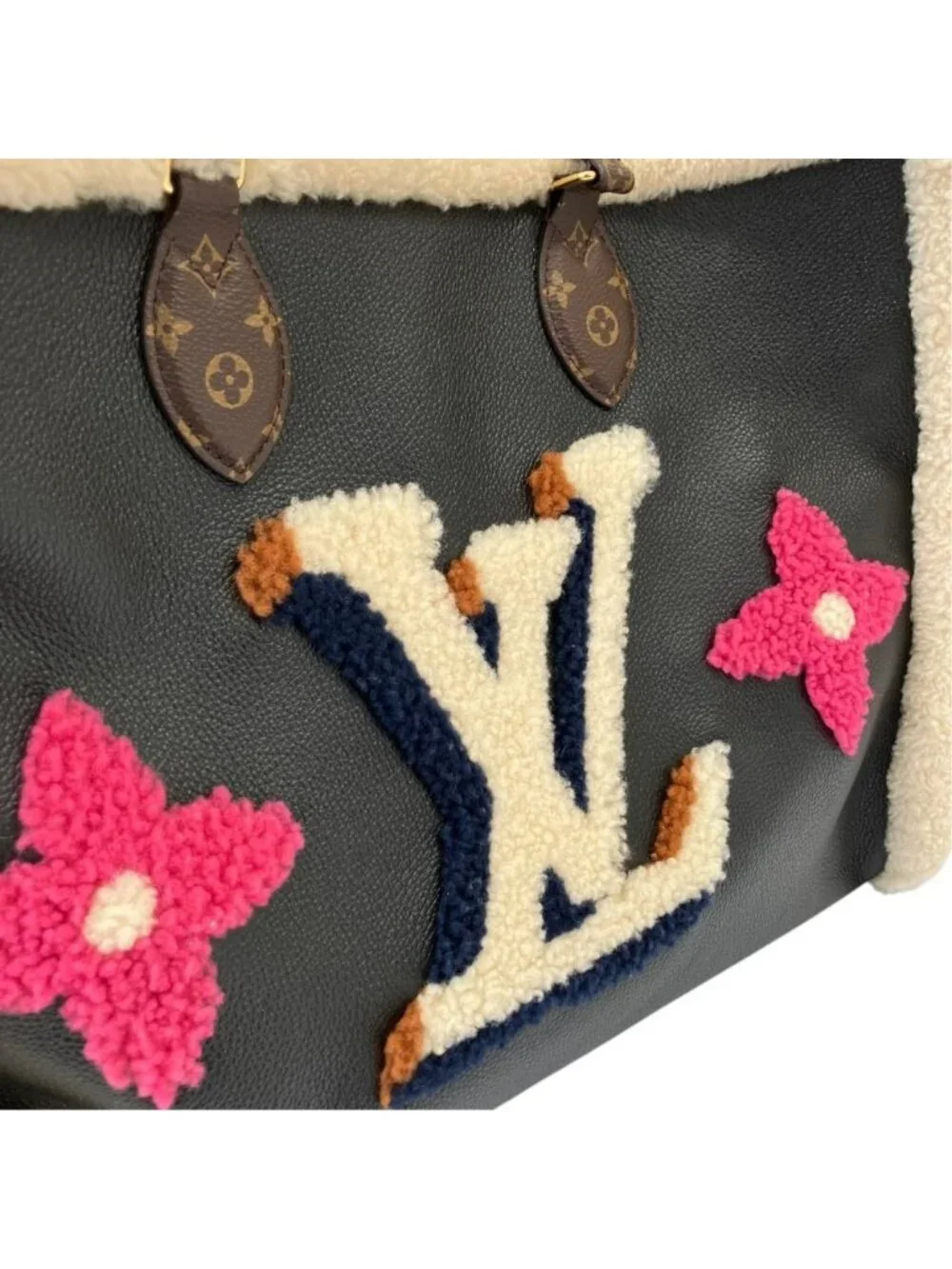 Louis Vuitton Monogram Teddy on the Go GM Leather Tote Black